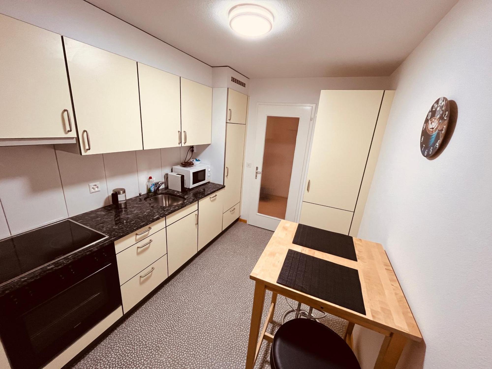 3-Room Apartment For Business Travelers & Families, Free Wifi & Tv With 70 Countries, Dazn, Sky, Netflix & Disney Wynau Exteriör bild